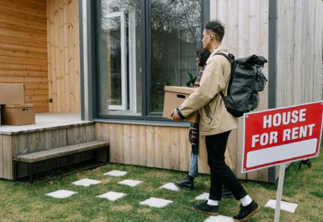 pexels-ivan-s-8962228